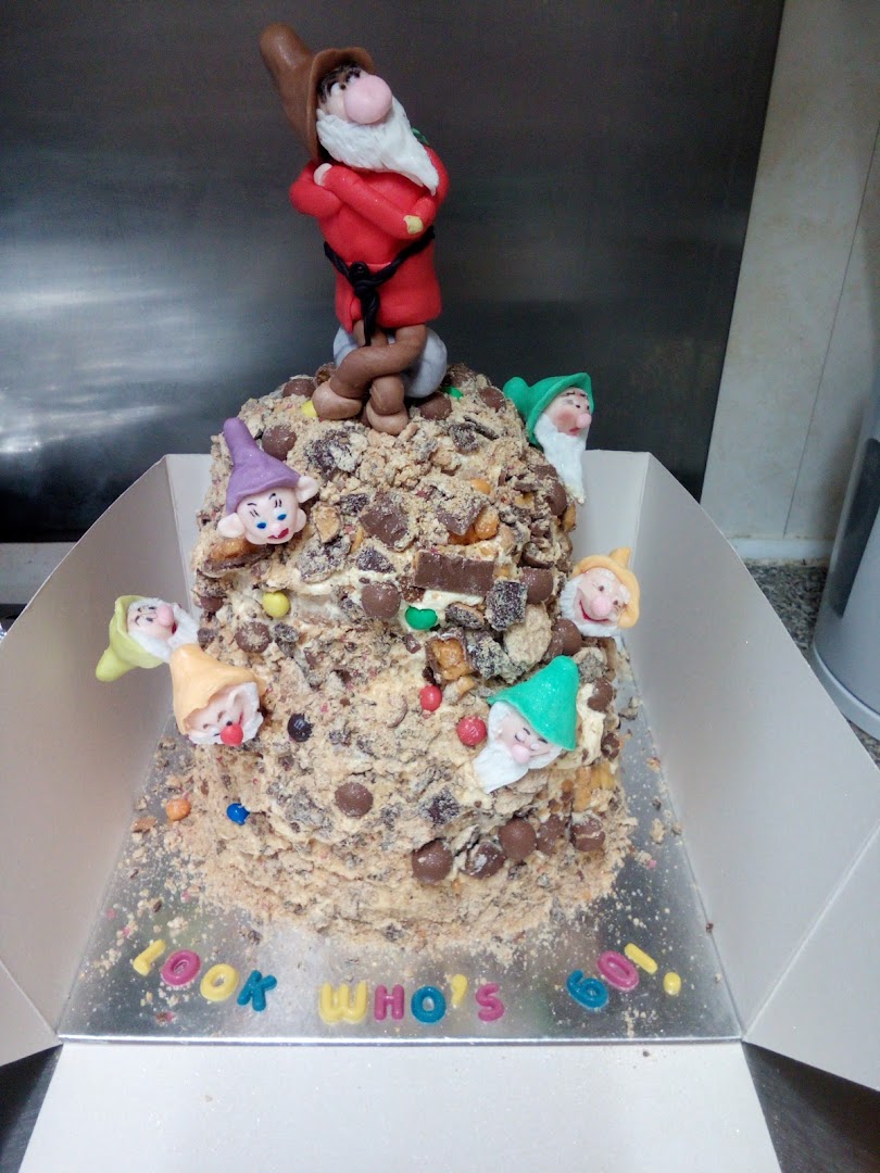 Nana Doris' Cake House · Photos 1